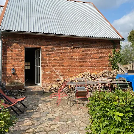 Vakantiehuis Uckermaerkisches Landarbeiterhaus